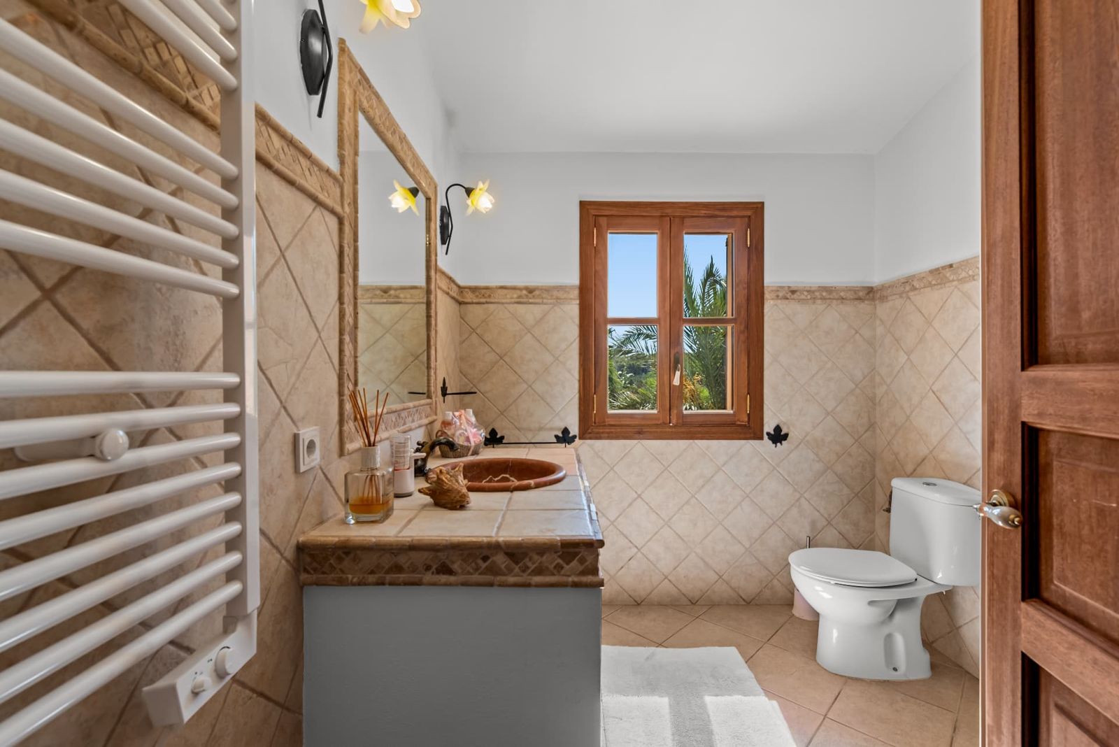 Zweites Badezimmer