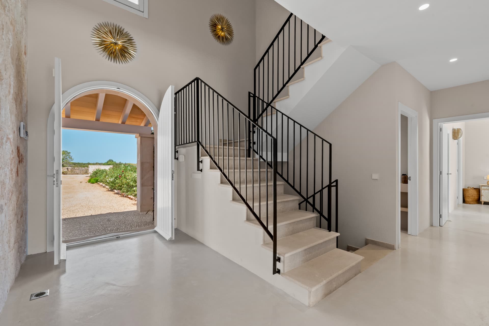 Eingangshalle mit Treppe